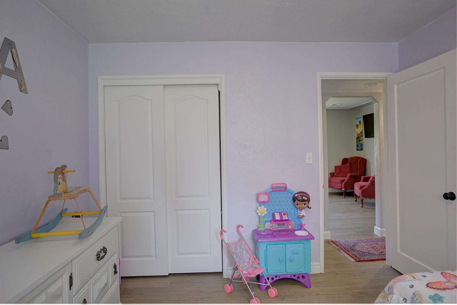 2480 Roberts Road Medford, OR 97504 - Photo 14 of 22 Additional Photo