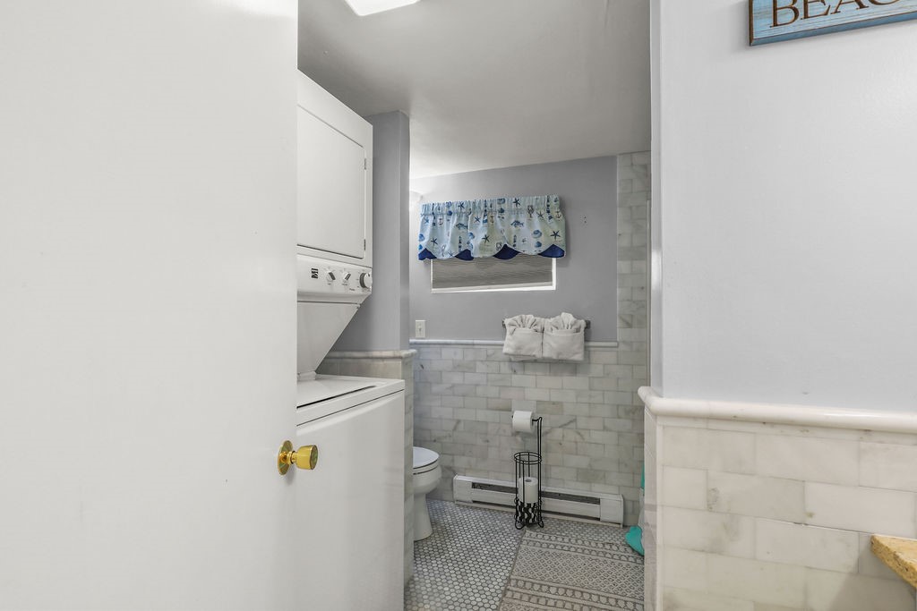 45 Crescent Road Middletown, RI 02842 - Photo 21 of 49