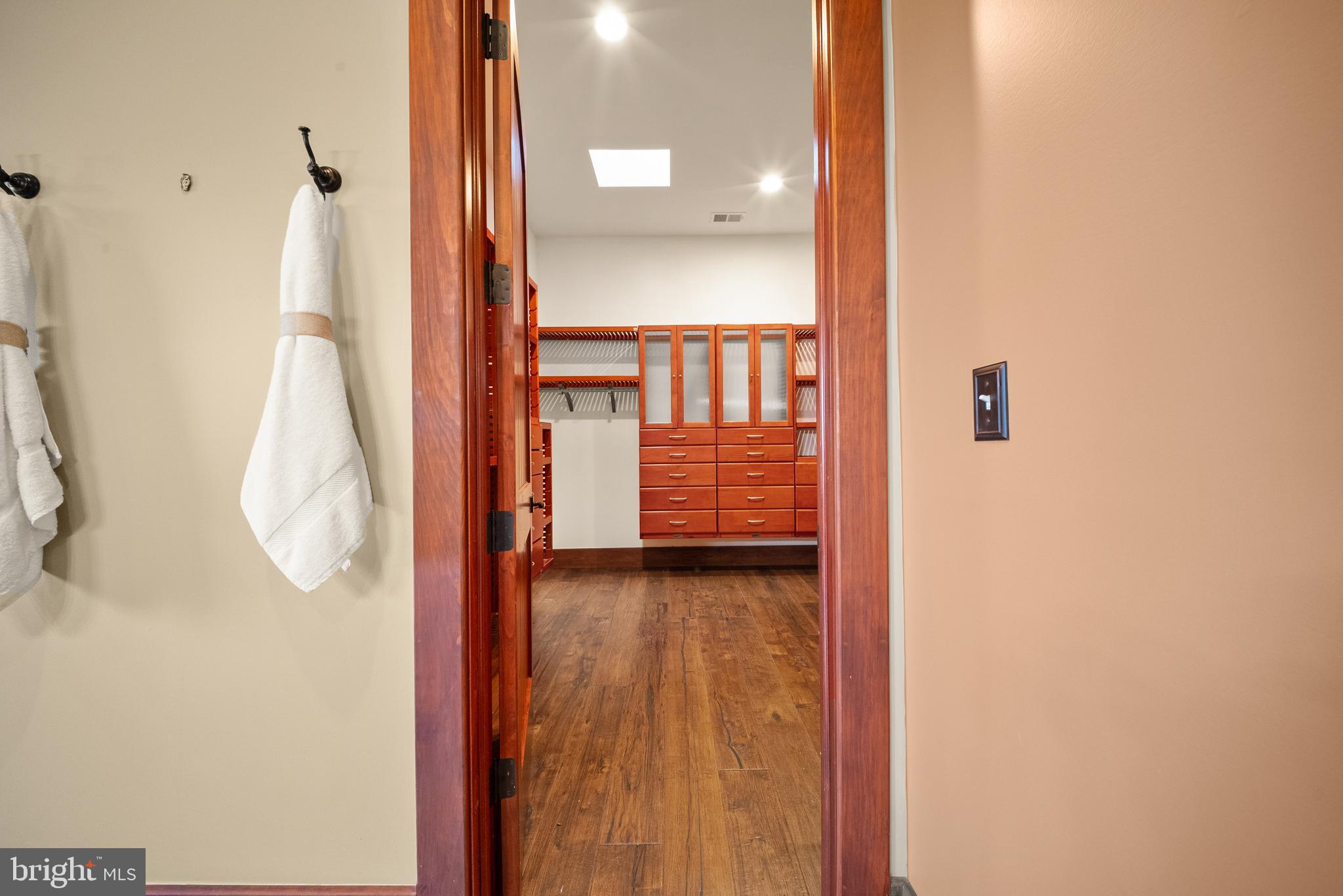 43093 Lucketts Road Leesburg, VA 20176 - Photo 34 of 94 Gallery Image 34