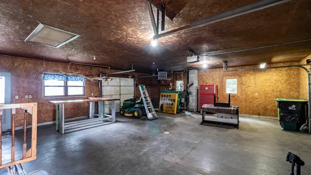 $1,165,000 | 9205 Willow Lane, Fremont, WI 54940