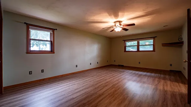 $1,165,000 | 9205 Willow Lane, Fremont, WI 54940