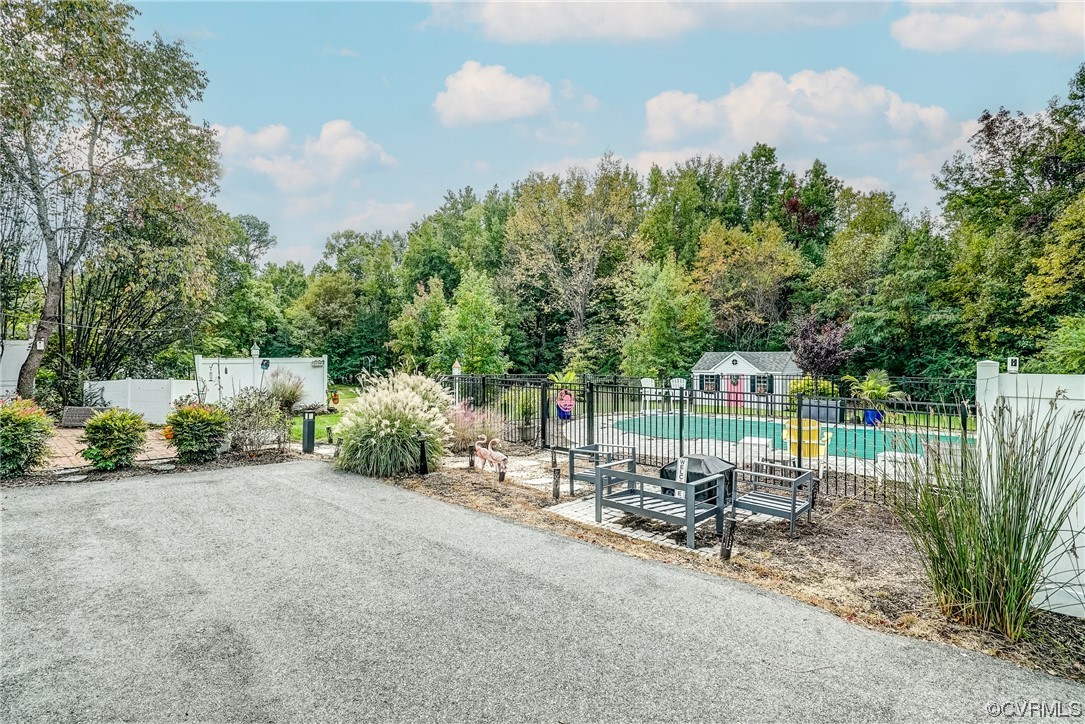 9403 Three Chopt Road Henrico, VA 23229 - Photo 42 of 50 Gallery Image 42
