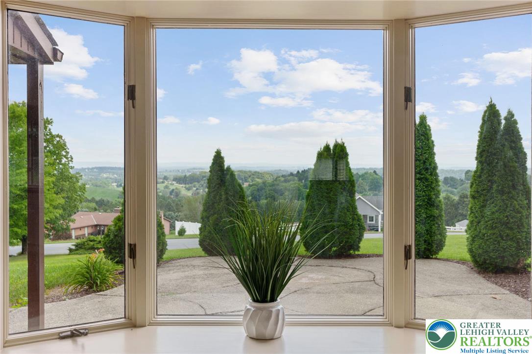 6265 Venture Court Slatington, PA 18080 - Photo 18 of 48