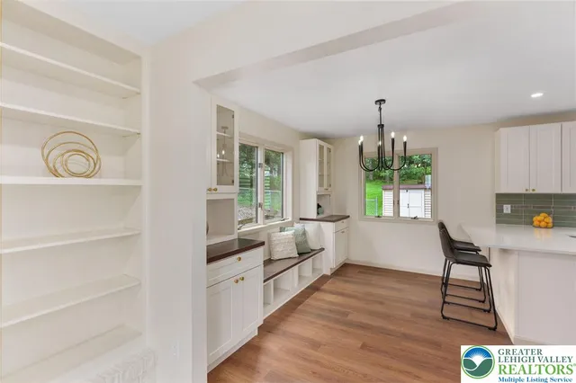 $519,900 | 6265 Venture Court, Slatington, PA 18080