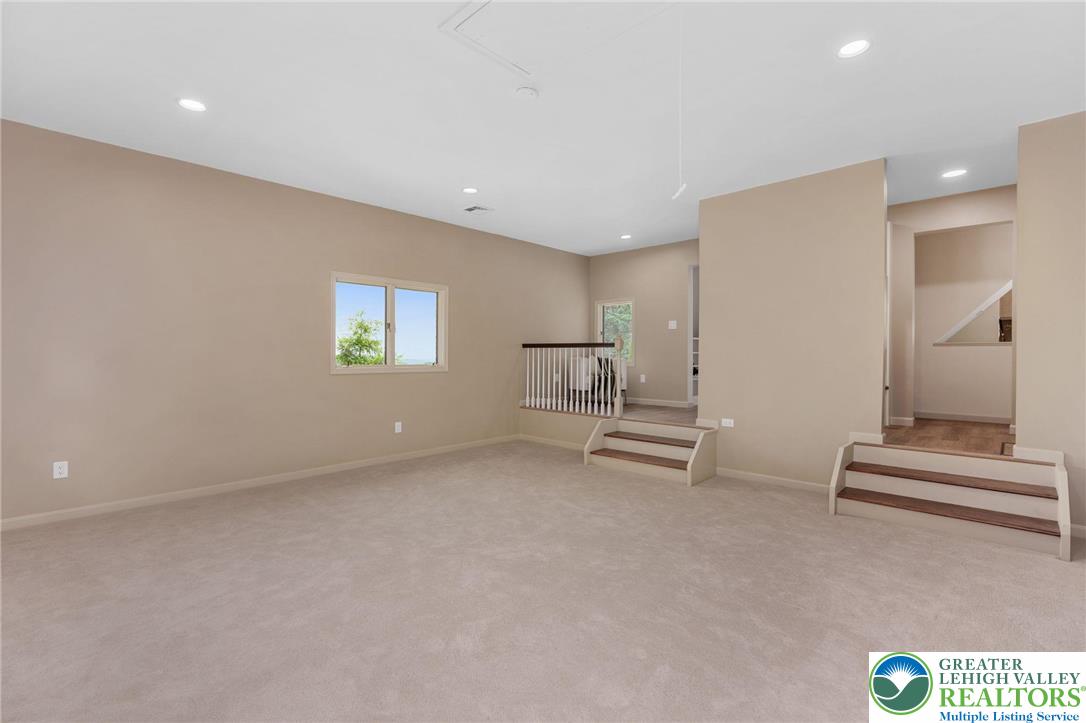 6265 Venture Court Slatington, PA 18080 - Photo 35 of 48