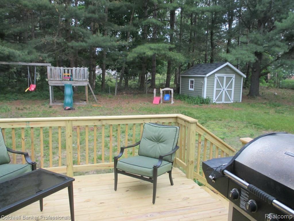 3395 Farnsworth Road Lapeer, MI 48446 - Photo 12 of 63 Farnsworth 3395 063.jpg