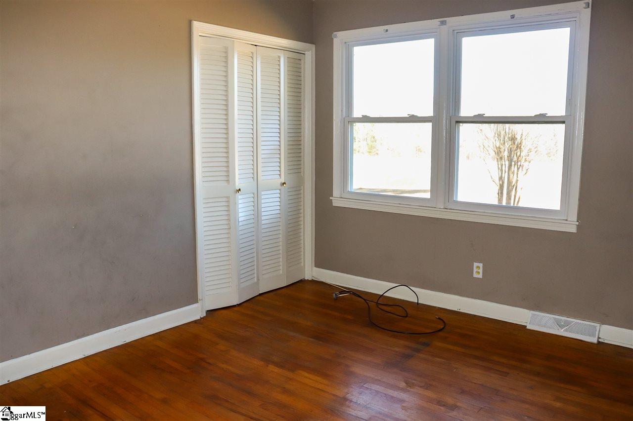 416 Quail Creek Road Clinton, SC 29325 - Photo 9 of 11 Gallery Image 9
