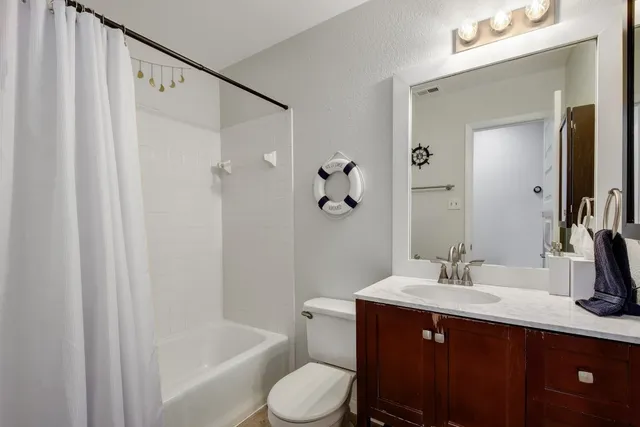 $1,995 | 1701 Timber Brush Trail, Austin, TX 78741