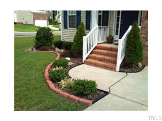 108 Riley Oaks Lane Apex, NC 27539 - Photo 3 of 22 Front Yard Area...