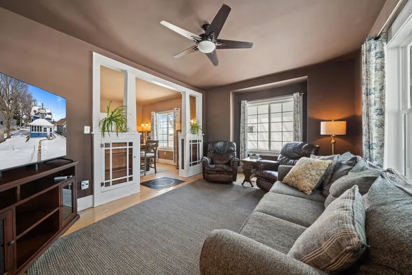 $300,000 | 410 East Geneva Street, Delavan, WI 53115