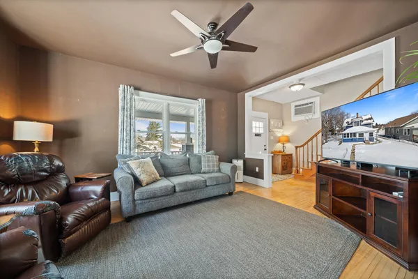 $325,900 | 410 East Geneva Street, Delavan, WI 53115