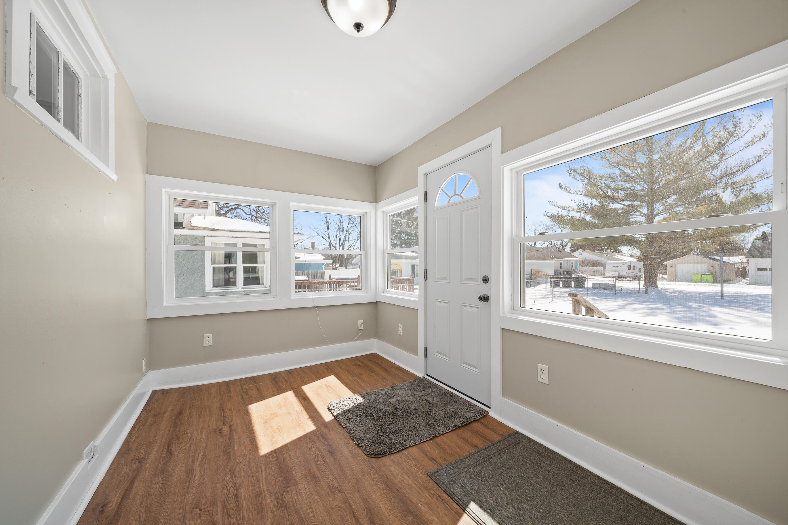 410 East Geneva Street Delavan, WI 53115 - Photo 27 of 79 410 E Geneva St-25