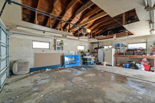 $300,000 | 410 East Geneva Street, Delavan, WI 53115