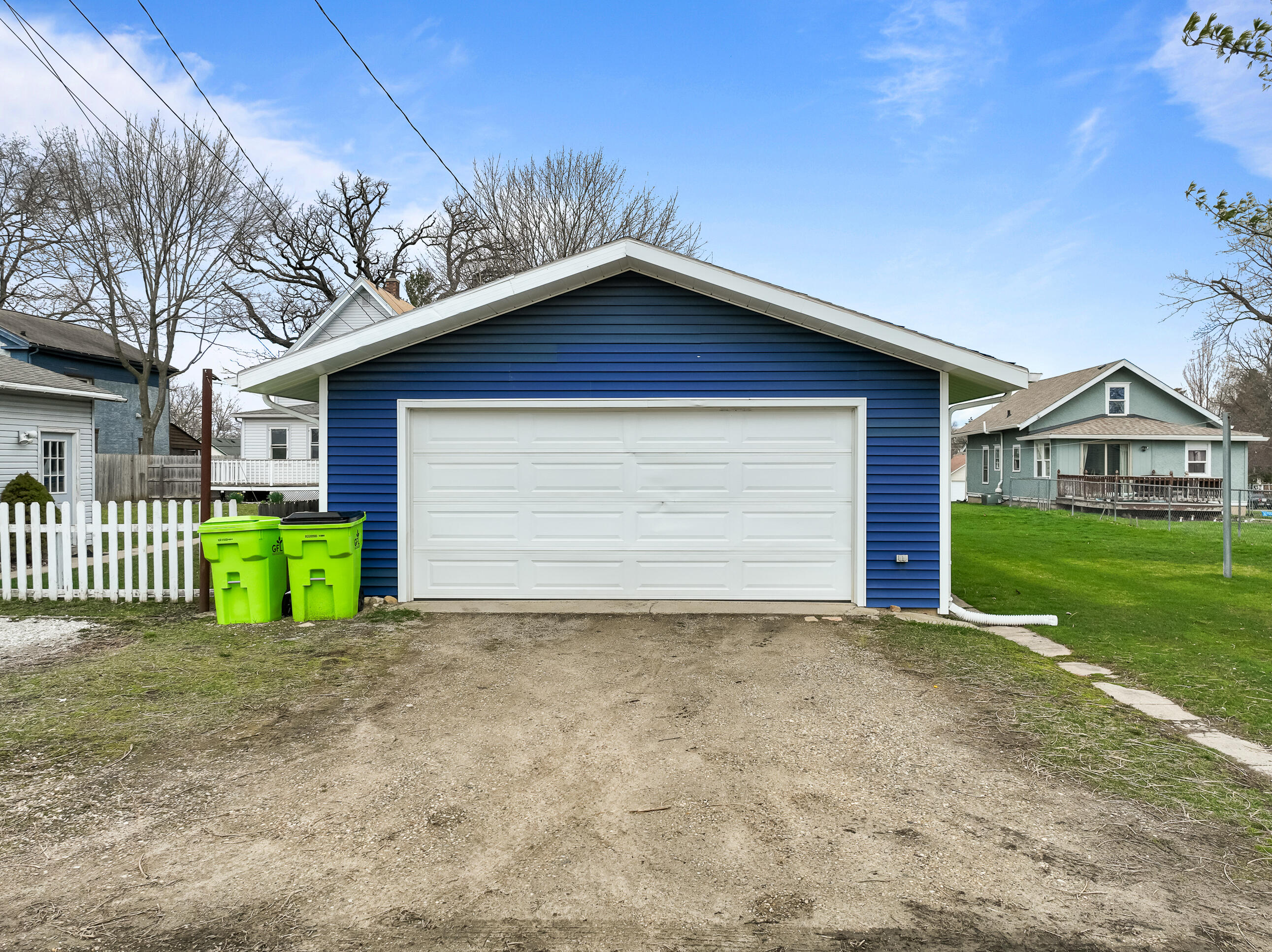 410 East Geneva Street Delavan, WI 53115 - Photo 71 of 79 410 E Geneva St - Spring-12