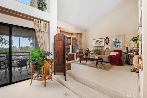 $2,425,000 | 23 Ocean Vista, Newport Beach, CA 92660