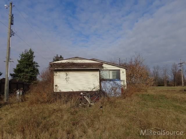 6760 Sheridan Line Road Lexington, MI 48450 - Photo 2 of 2 31176728-1.JPG