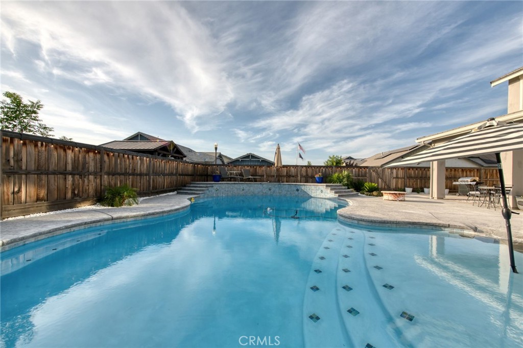 1736 North Renn Avenue Clovis, CA 93619 - Photo 31 of 67
