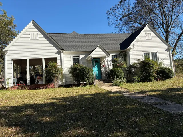 $178,500 | 449 South Elm Street, Whitwell, TN 37397