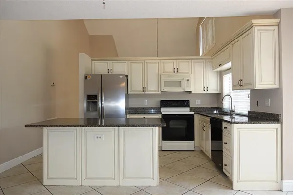 $3,500 | 3524 Northwest 73rd Way, Coral Springs, FL 33065