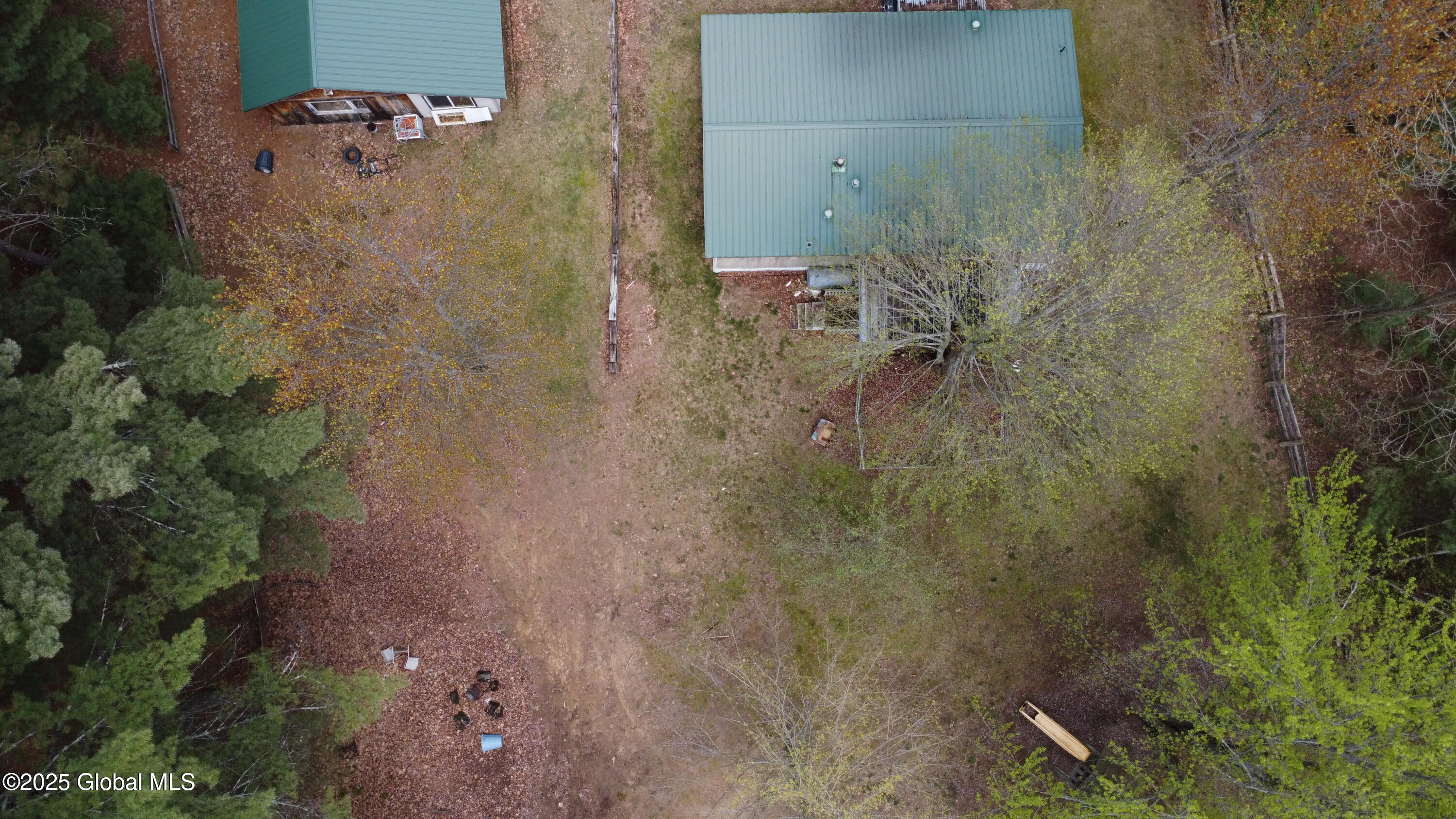 247 Turner Road Morrisonville, NY 12962 - Photo 4 of 41 20250509082648312191000000-o