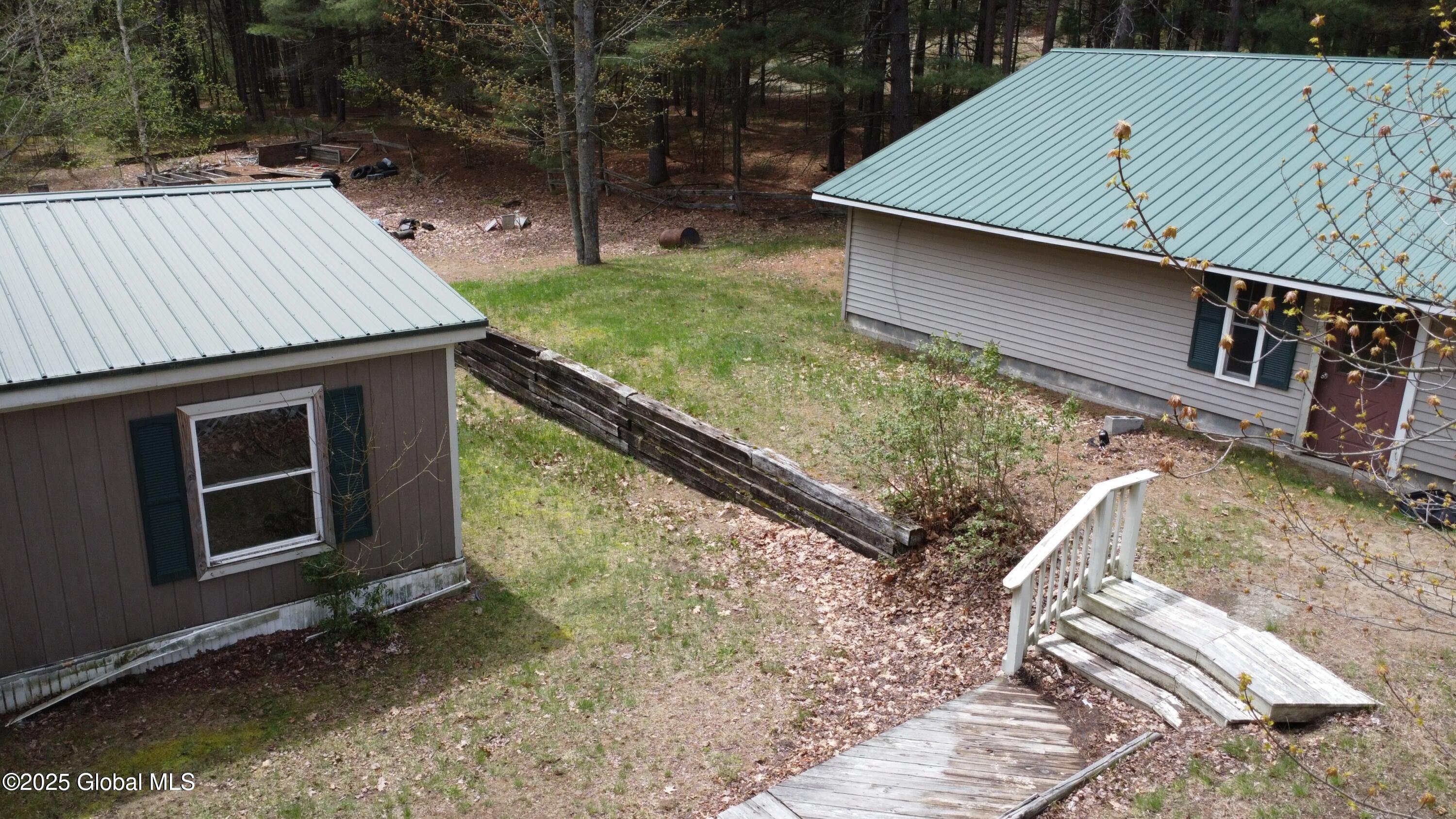 247 Turner Road Morrisonville, NY 12962 - Photo 6 of 41 20250509082659000783000000-o