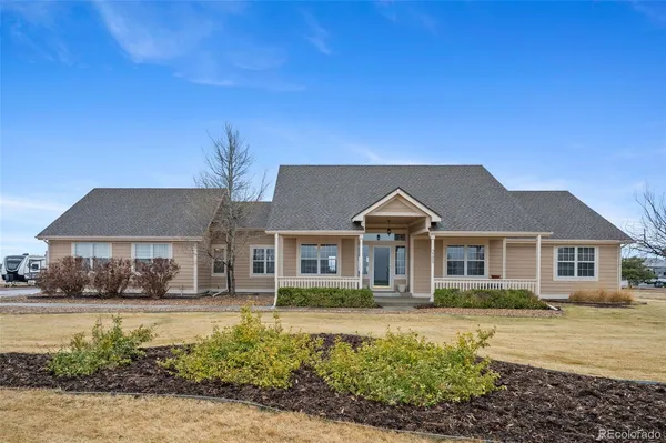 $849,900 | 56600 East 41st Avenue, Strasburg, CO 80136