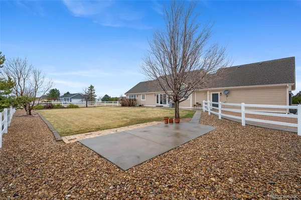 $849,900 | 56600 East 41st Avenue, Strasburg, CO 80136