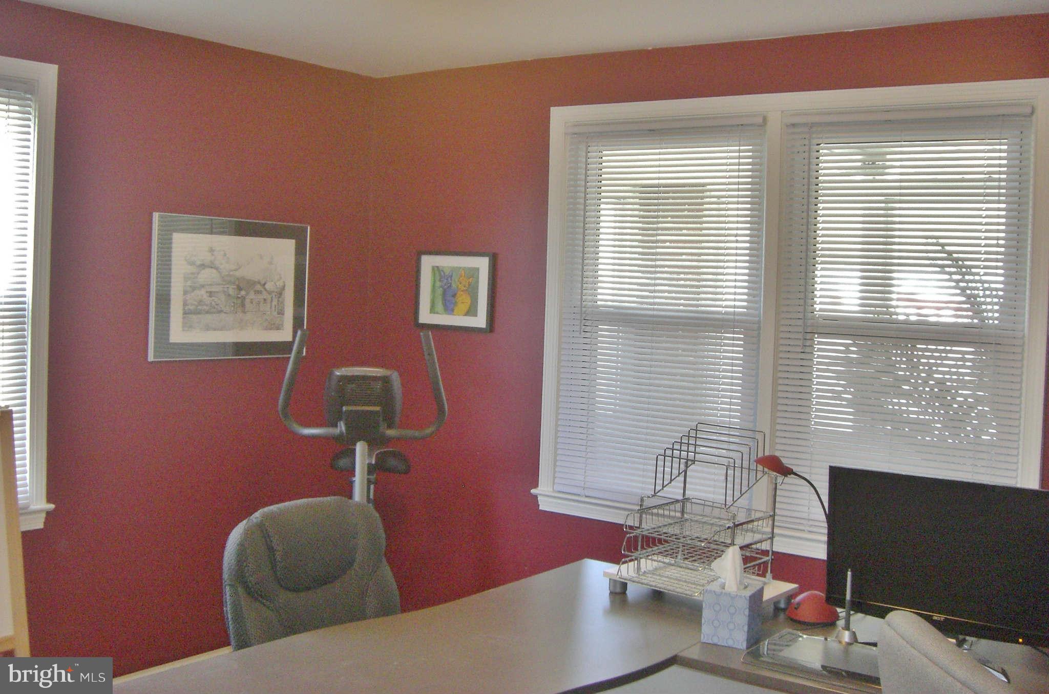 1822 Hanford Road Baltimore, MD 21237 - Photo 8 of 16 Bedroom