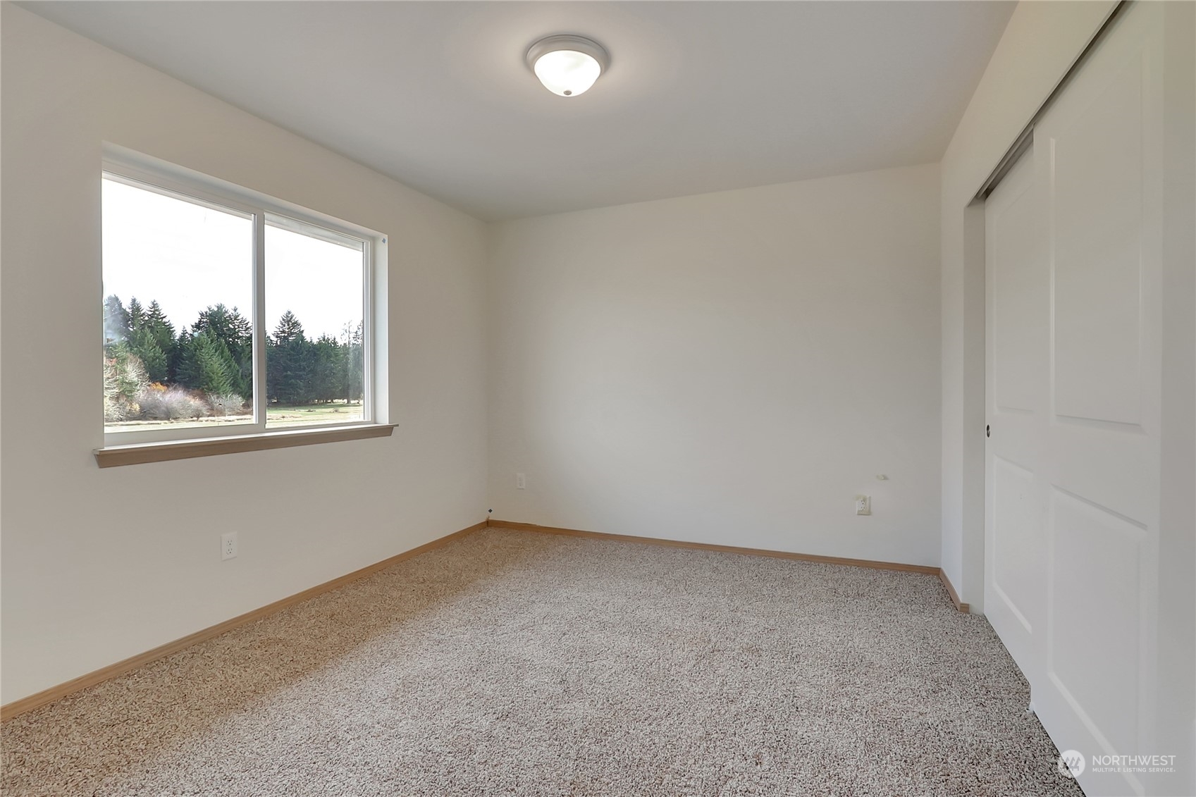 114 Gunnell Road Winlock, WA 98596 - Photo 12 of 23 an empty room with a window