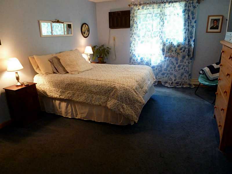 145 Parkhurst Road Warwick, RI 02889 - Photo 20 of 25 Master Bedroom.