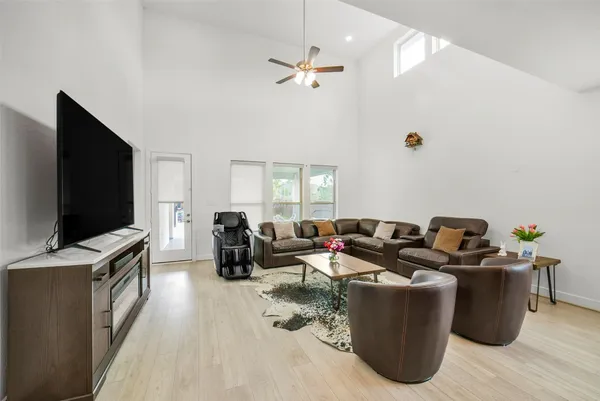 $6,900 | 147 Renodes Garden Lane, Tomball, TX 77375