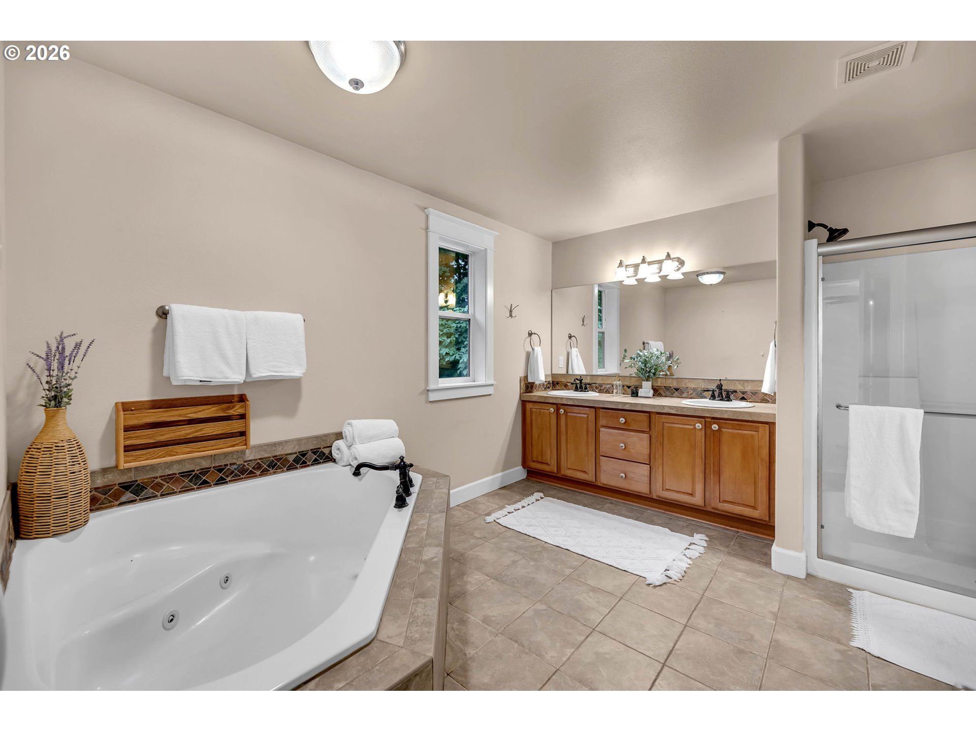 40107 Northeast Miller Road Washougal, WA 98671 - Photo 24 of 48 Bathroom