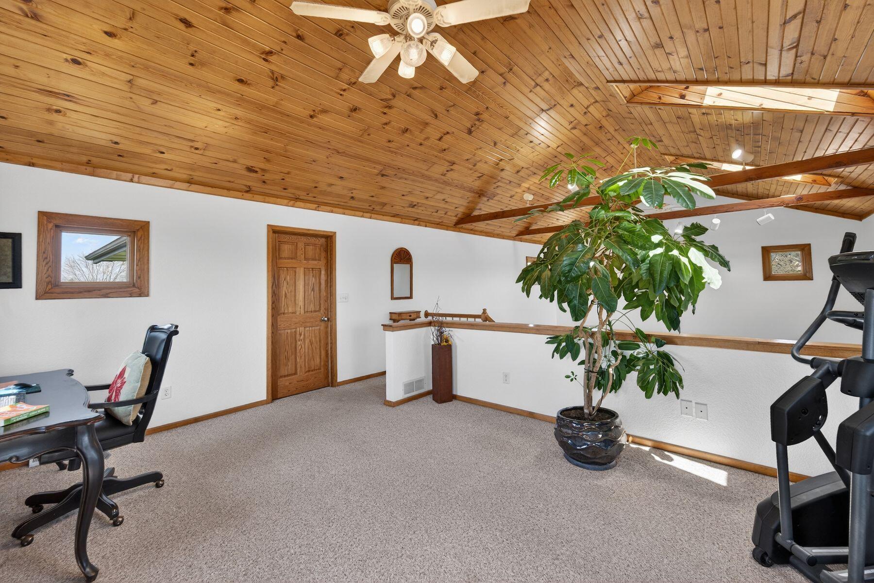 3522 North Britton Road Norway, WI 53182 - Photo 14 of 38 Loft Space