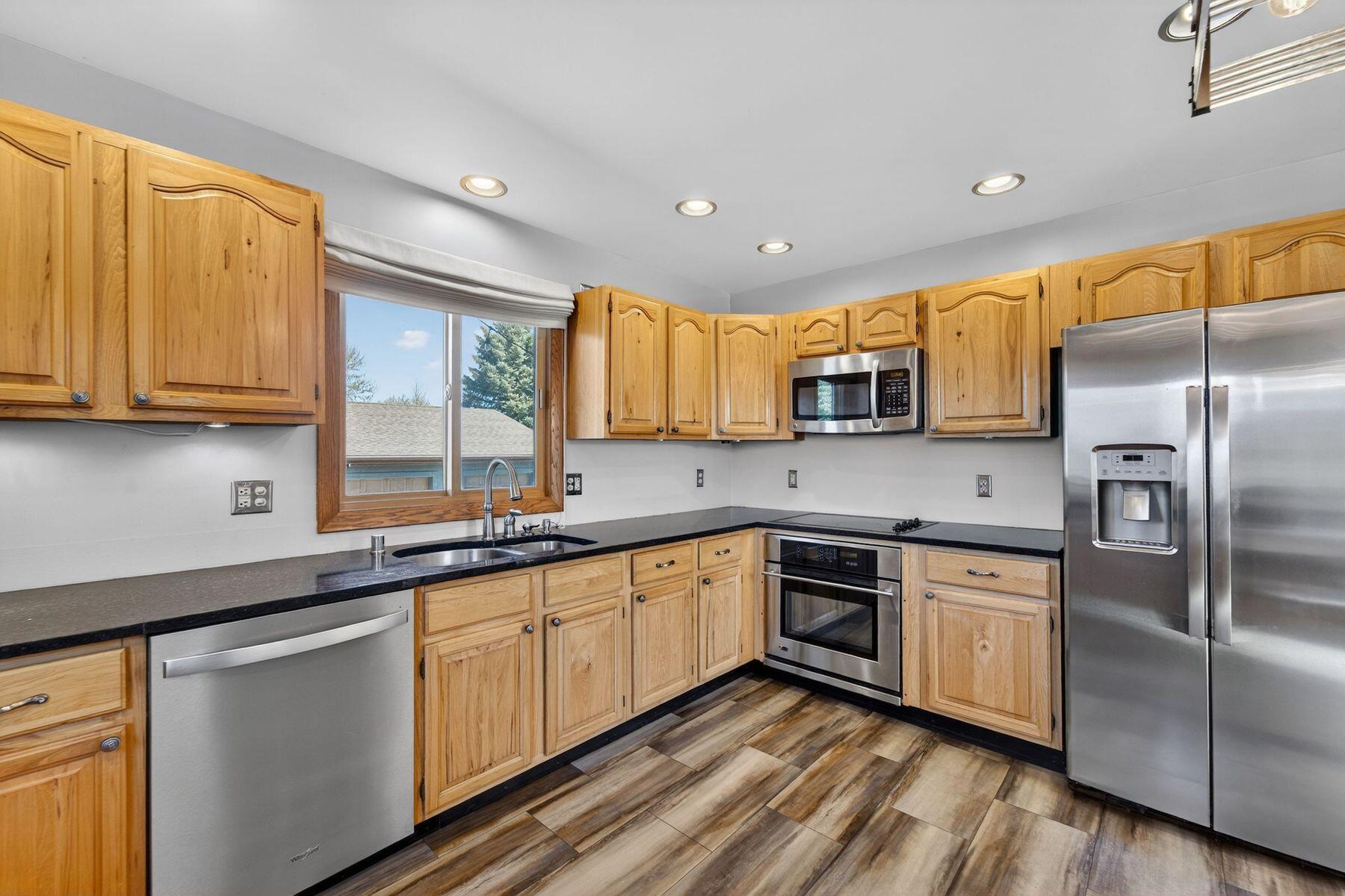 3522 North Britton Road Norway, WI 53182 - Photo 7 of 38 Spacious Kitchen