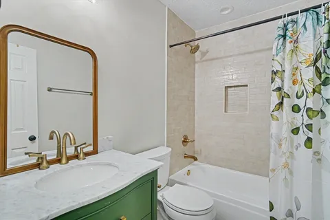 $249,999 | 2134 Gemini Street, Houston, TX 77058