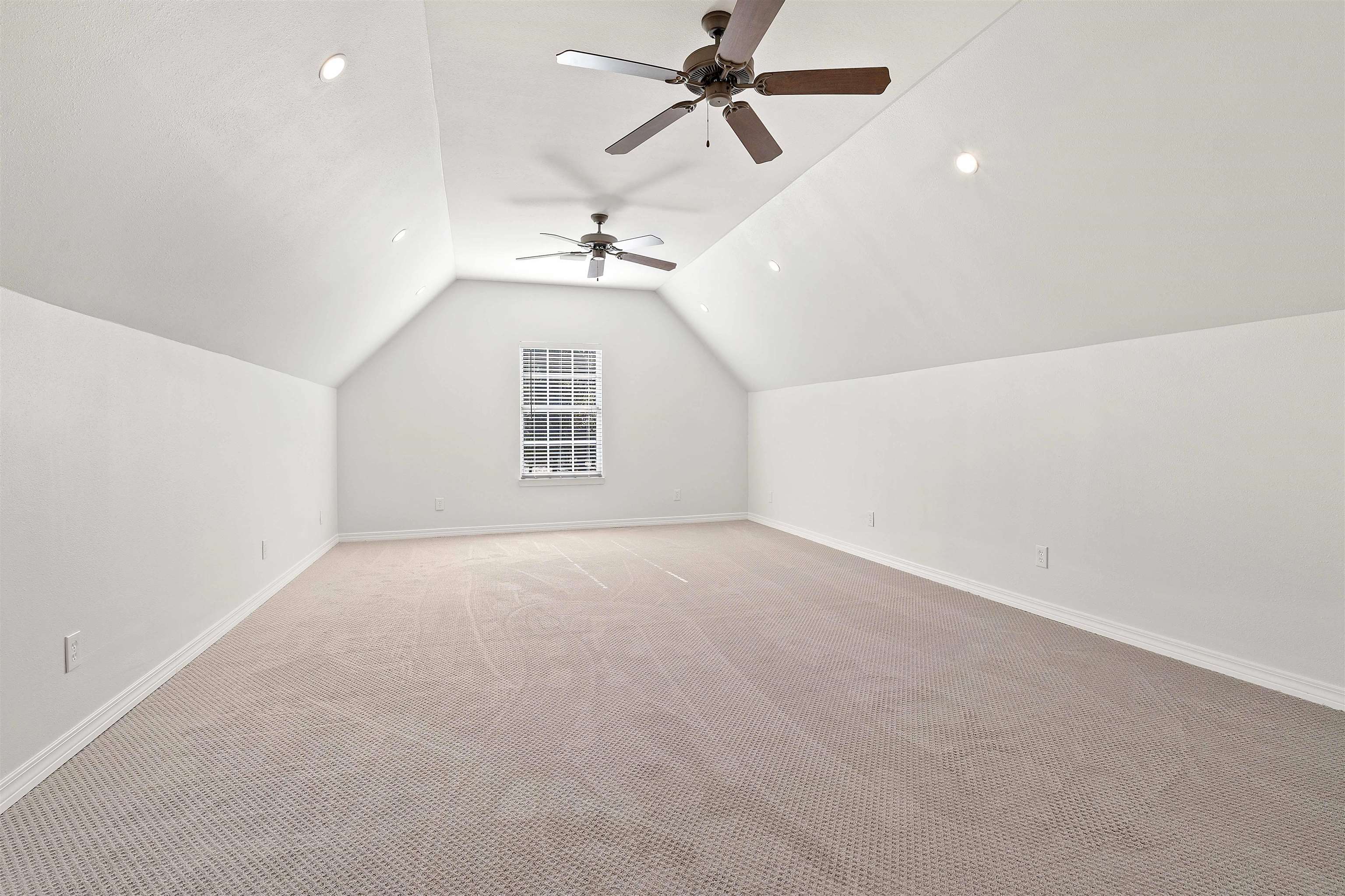 20072 Vaughn Road Seminole, AL 36574 - Photo 23 of 40