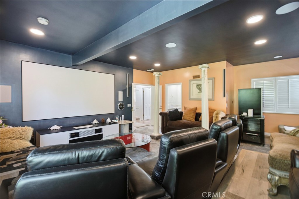 1 Royal St George Road Newport Beach, CA 92660 - Photo 36 of 65
