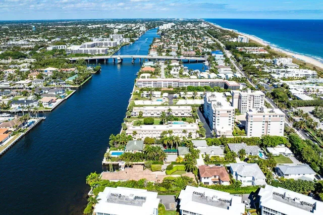 $895,000 | 2000 South Ocean Boulevard, Unit 306, Delray Beach, FL 33483