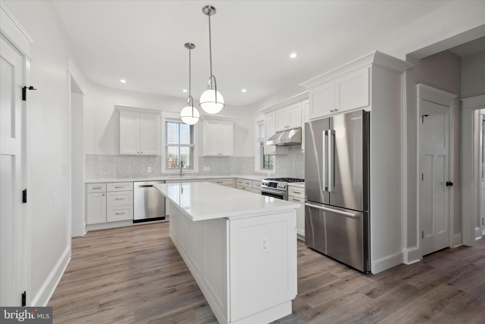 132 West Wayne Avenue, Unit 1 Wayne, PA 19087 - Photo 11 of 24