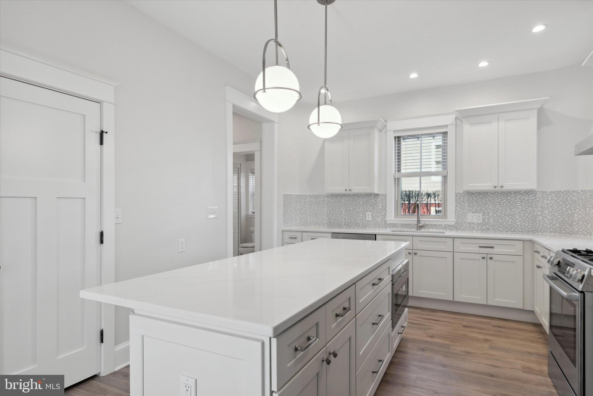 132 West Wayne Avenue, Unit 1 Wayne, PA 19087 - Photo 12 of 24