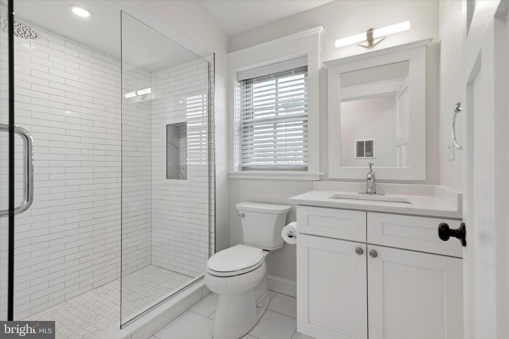 132 West Wayne Avenue, Unit 1 Wayne, PA 19087 - Photo 19 of 24