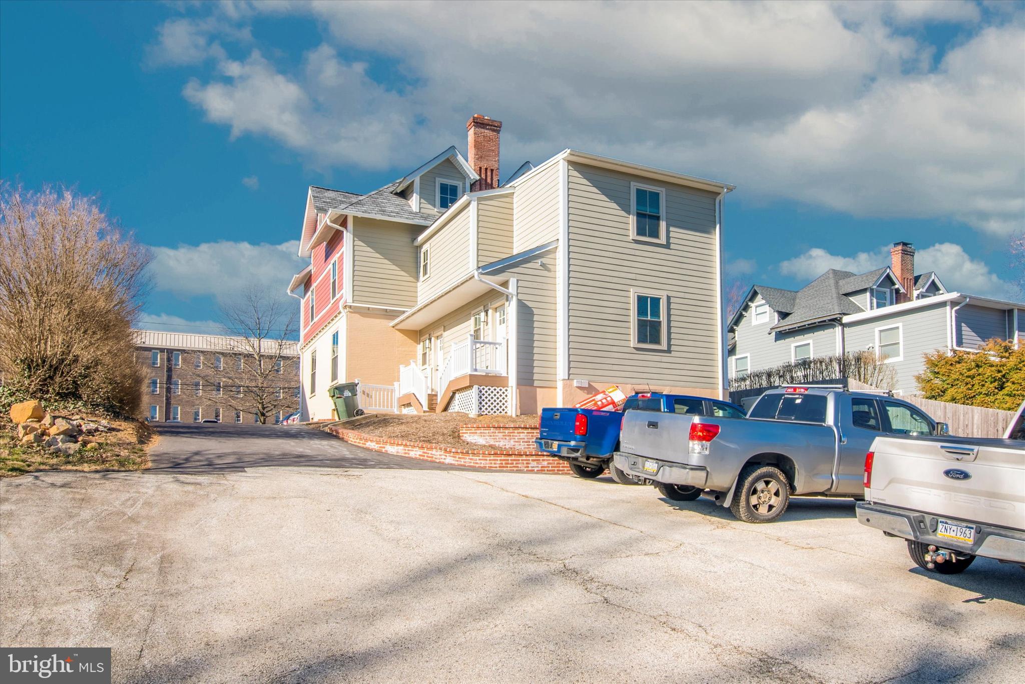 132 West Wayne Avenue, Unit 1 Wayne, PA 19087 - Photo 20 of 24