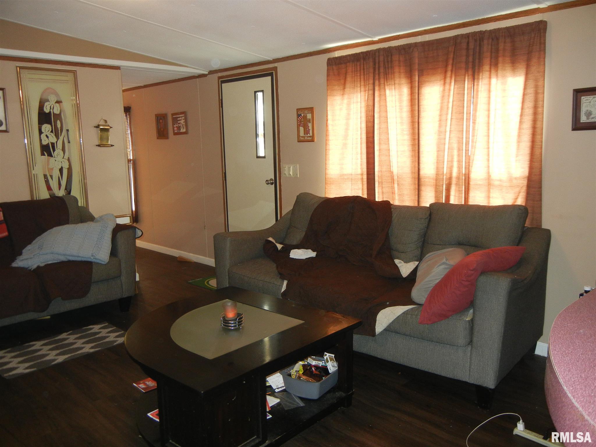 4245 Church Road Salem, IL 62881 - Photo 3 of 19
