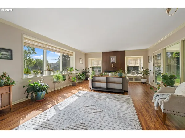 $1,085,000 | 1001 Cherry Heights Road, The Dalles, OR 97058