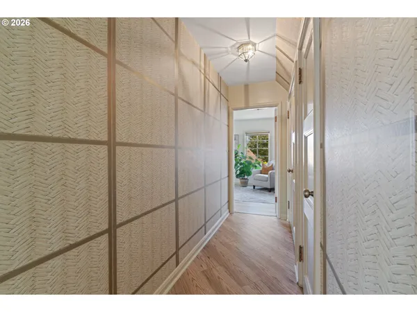 $1,085,000 | 1001 Cherry Heights Road, The Dalles, OR 97058