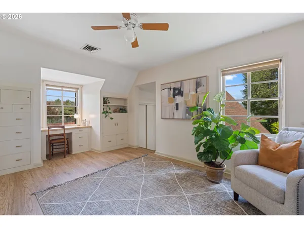 $1,085,000 | 1001 Cherry Heights Road, The Dalles, OR 97058