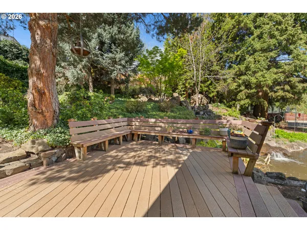 $1,085,000 | 1001 Cherry Heights Road, The Dalles, OR 97058