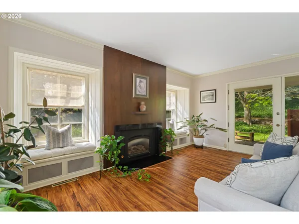 $1,085,000 | 1001 Cherry Heights Road, The Dalles, OR 97058