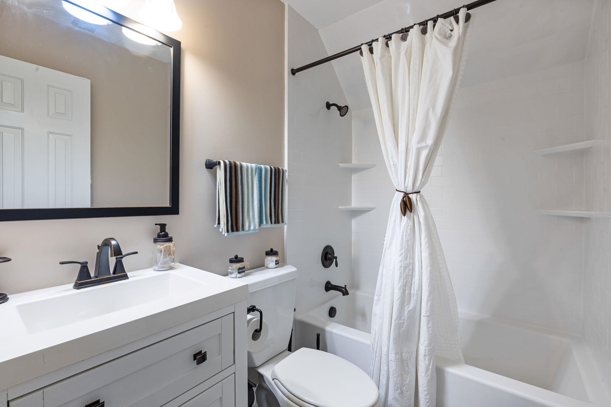4713 Mial Plantation Road Raleigh, NC 27610 - Photo 29 of 39 Bathroom