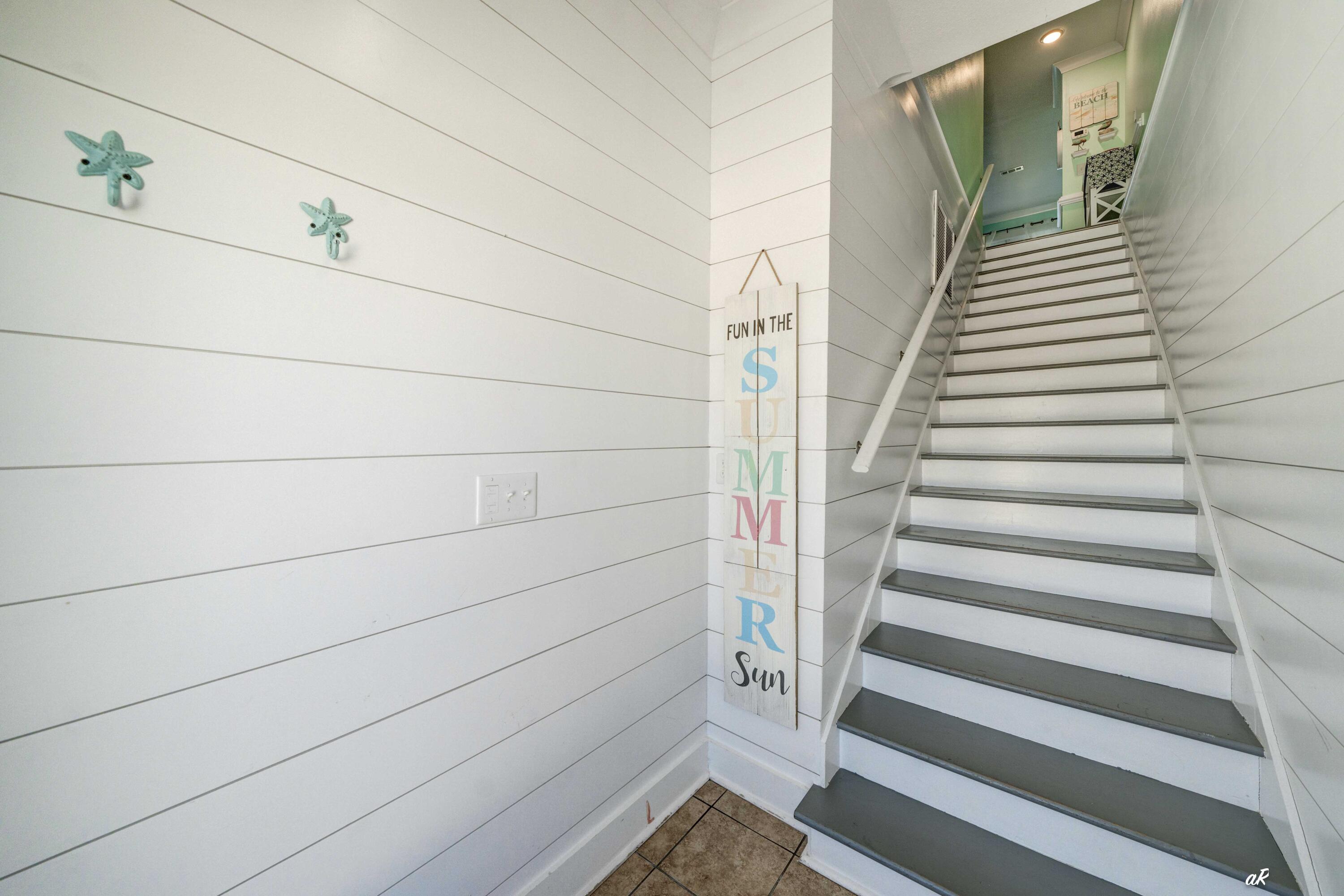 3869 Cape San Blas Road Port St. Joe, FL 32456 - Photo 30 of 52 Entry Interior